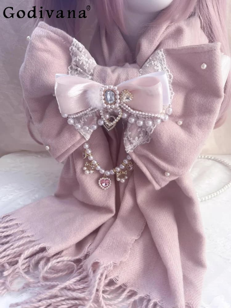 Sciarpa Lolita dolce giapponese originale Autunno e inverno Sciarpa con strass a forma di cuore con catena di perle e fiocco grande da donna della nuova ragazza