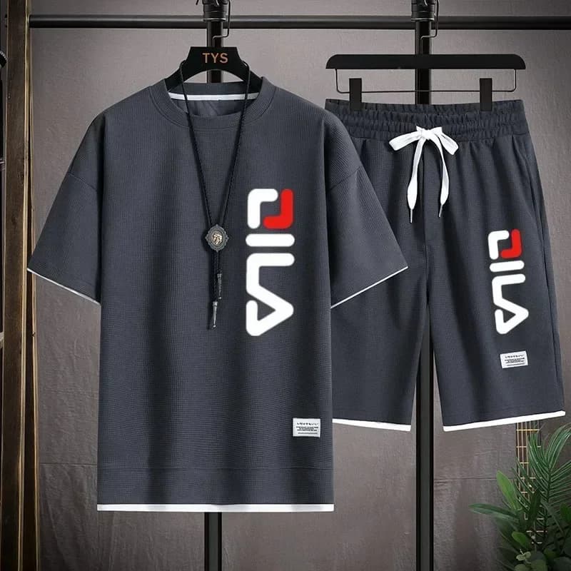 Nuovo set estivo traspirante da uomo composto da t-shirt e pantaloncini, completo casual a maniche corte da uomo per jogging e spiaggia.
