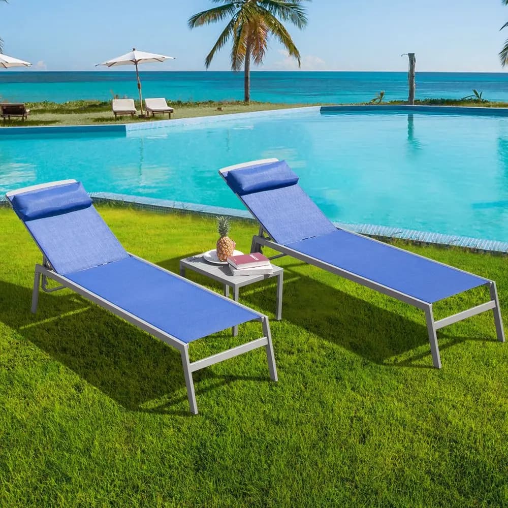 Set di mobili da giardino in 3 pezzi, sedie da giardino in vimini per esterni con cuscini e tavolo portaoggetti, set da bistrot in rattan PE per veranda, giardino