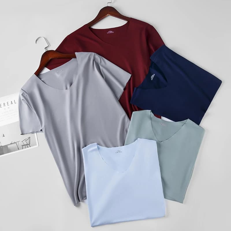 2024 T-shirt da uomo sottile a maniche corte in seta di ghiaccio senza tinta unita estiva Trace Slim scollo a V che tocca il fondo manica corta senza cuciture