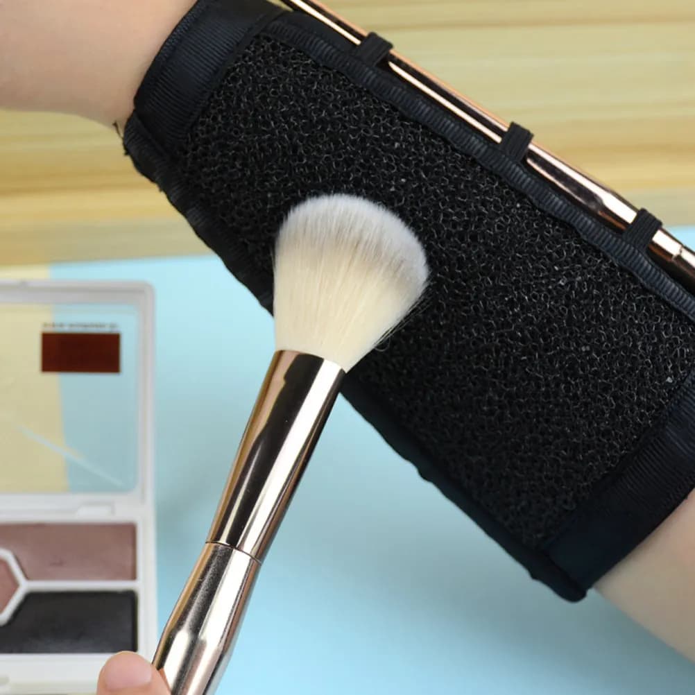 Braccialetto Pulitore per Pennelli da Trucco Riutilizzabile, Pad in Silicone Premium per Pennelli Viso, Sopracciglia e Ombretto, Pulizia Rapida e Senza Sforzo