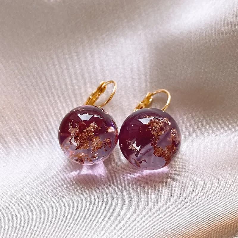 Orecchini con sfera di cristallo viola di alta gamma con lamina d'oro per donna, accessorio quotidiano personalizzato alla moda, gioielli per feste, regalo di compleanno