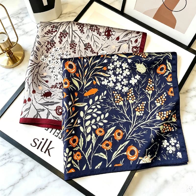 Gifts Korean Version Three-dimensional Flower Mulberry Silk Sunscreen Temperament Decorative Embellished Scarf 53cm Square Scarf
