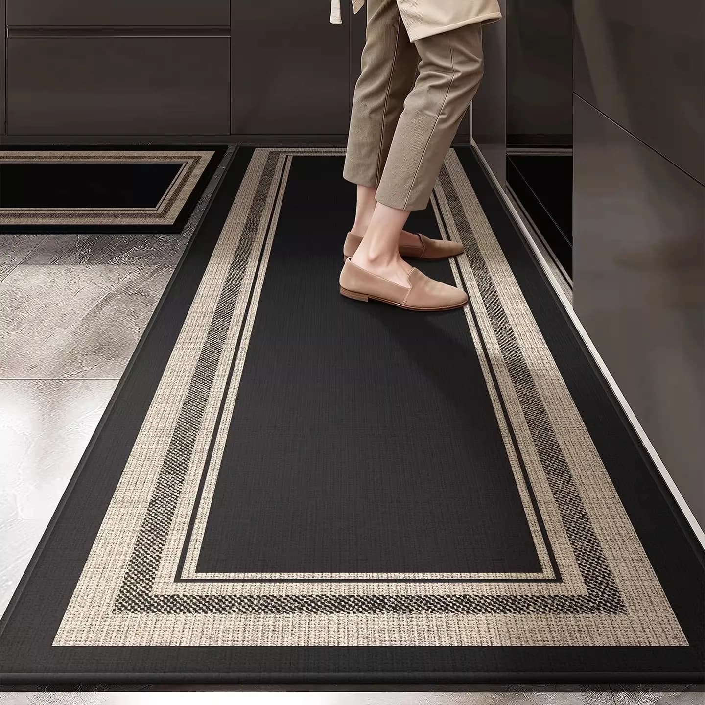 Kitchen Floor Mat Long Rug Anti-slip, Stain-resistant, Wear-resistant Kitchen Carpet High-end Modern Style Rugs