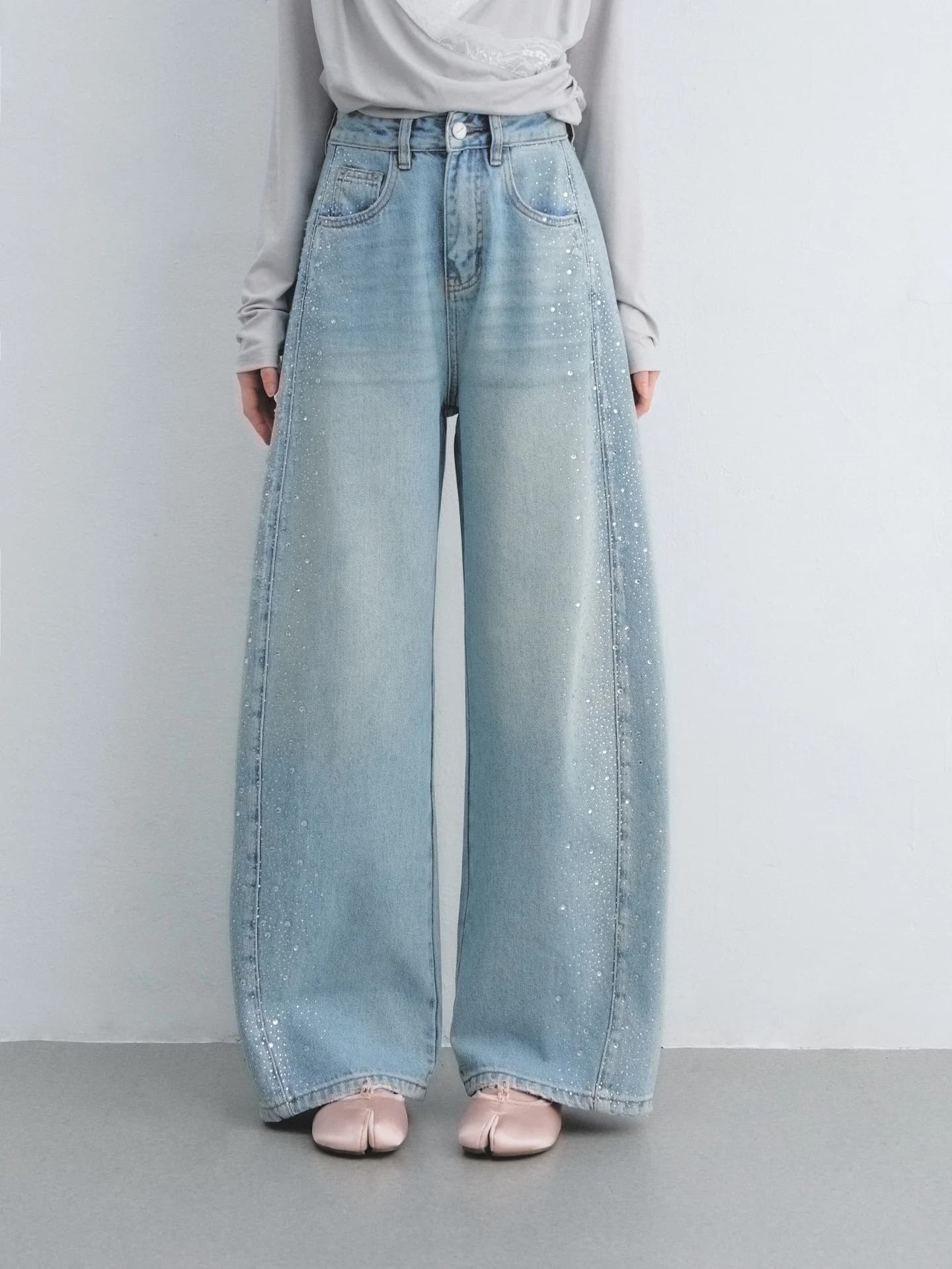 AsGony Larsele Water Washed Rhinestone Decorated Wide Leg Jeans Women's Fashion Slimming Knife Casual High Waist Denim