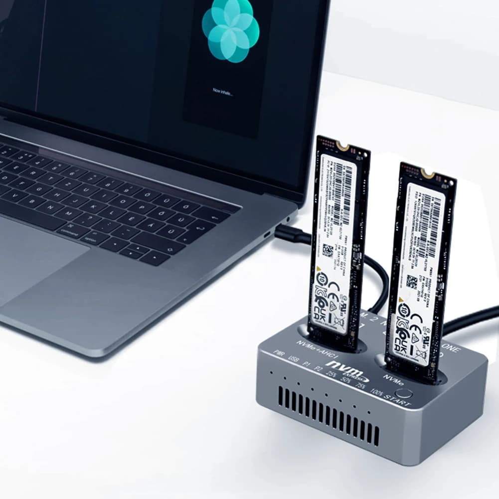 Docking Station Dual-Bay M.2 NVMe SSD Clone Gen2x 20Gbps USB 3.2 Type-C, Box Esterno per Disco Rigido M.2 M3 NVMe PCI-E per SSD M.2 M Key