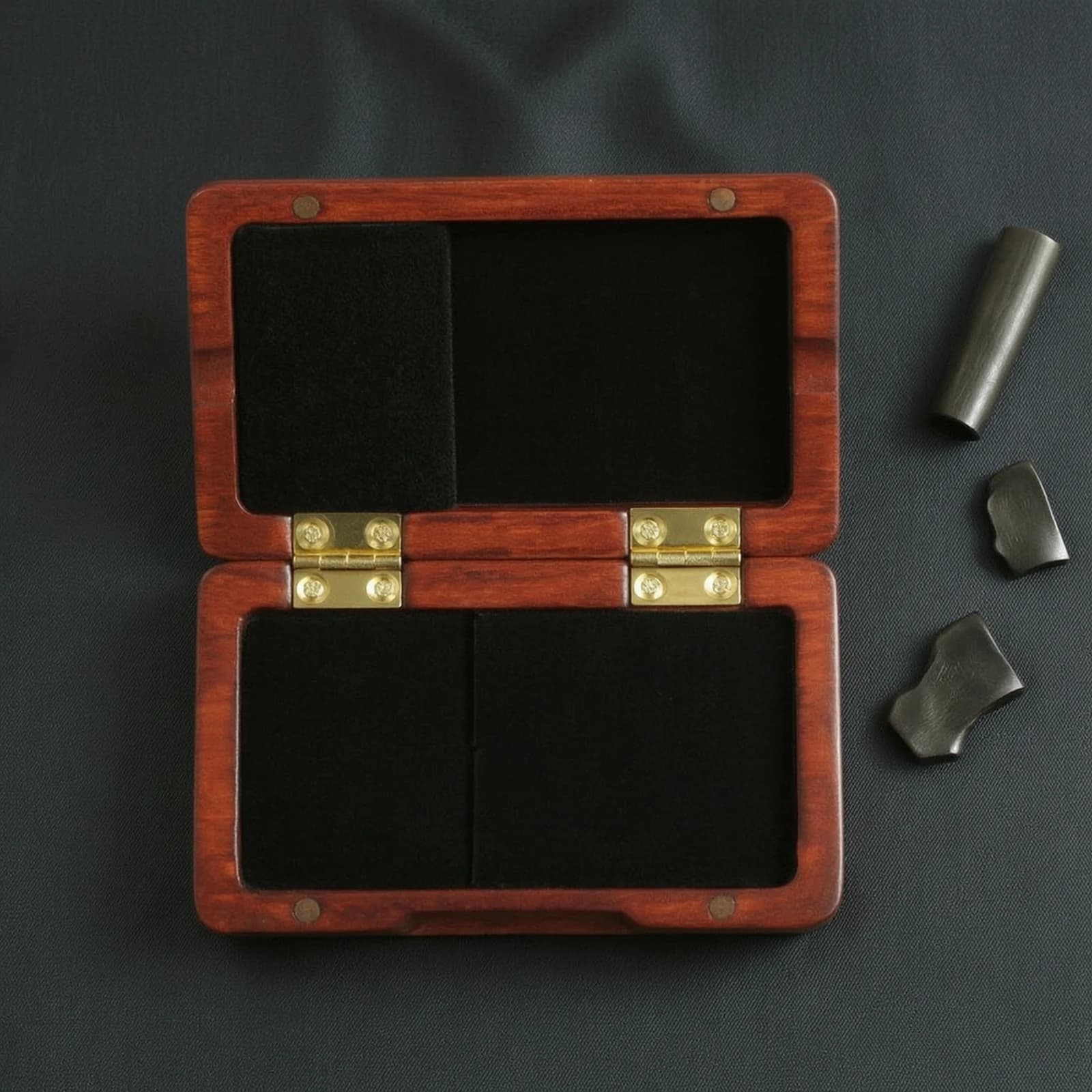 Wooden Cane Box Portable Cane Box Holder Hinged Sturdy for Clarinetists, Travel, Gig Bag