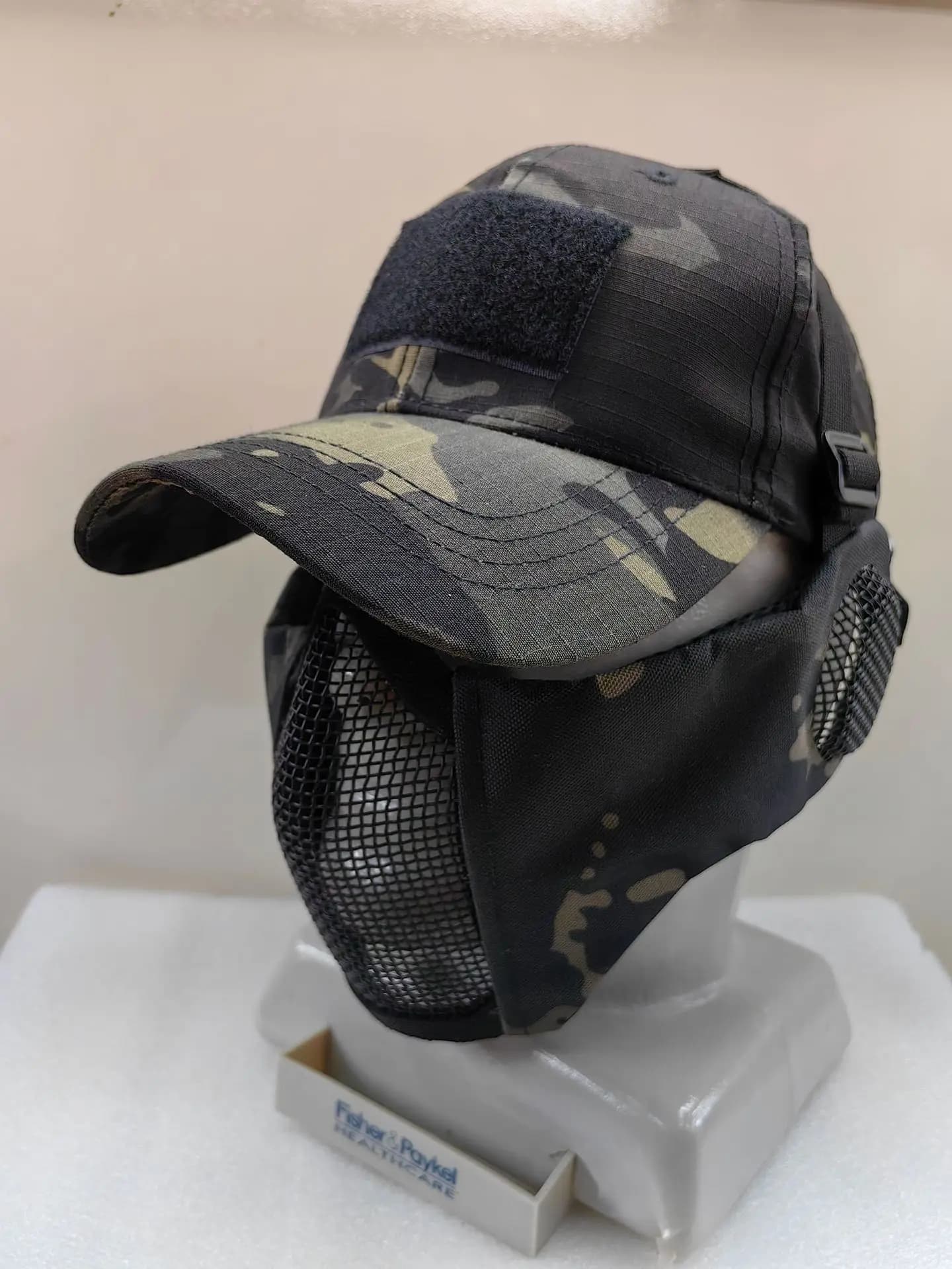 Cappello Tattico V14 con Copertura Protettiva in Filo d'Acciaio + Maschera CS con Protezione per le Orecchie Integrata, Traspirante, Protezione Bocca a Due Pezzi