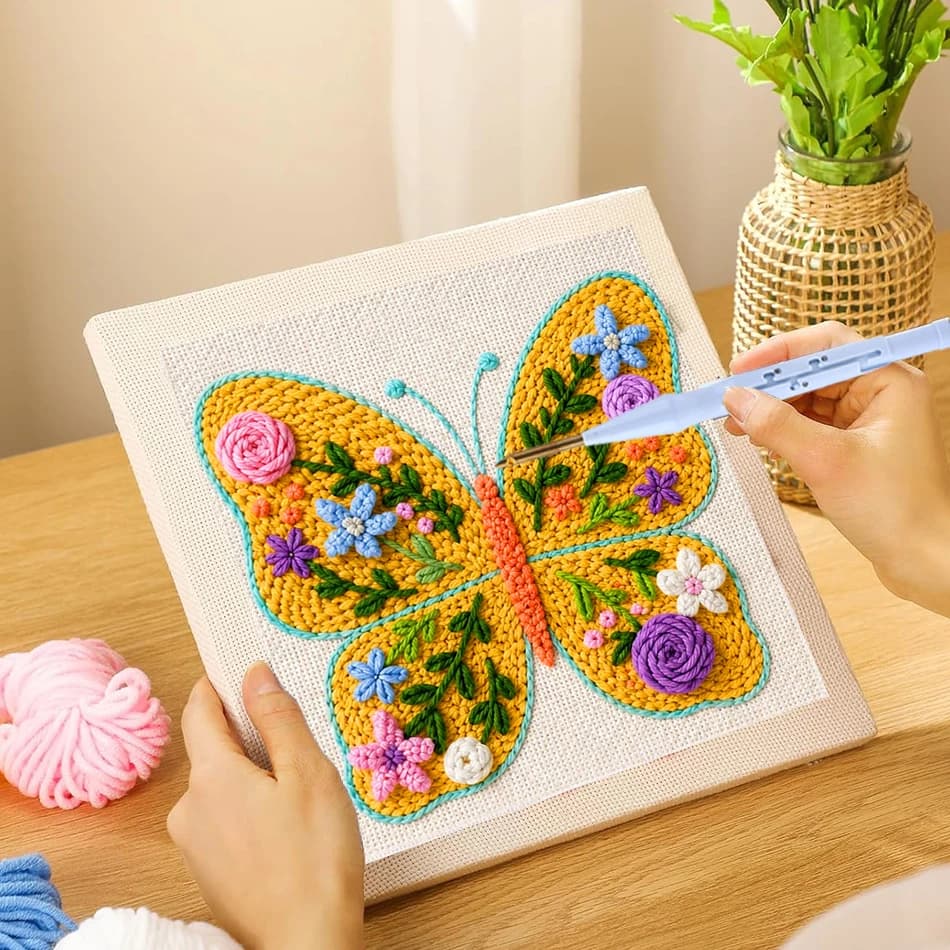 Punch Needle Kit with Frame for Adults Beginners Punch Needle Embroidery Starter Kits With Pattern Threader Yarns Rug Punch DIY