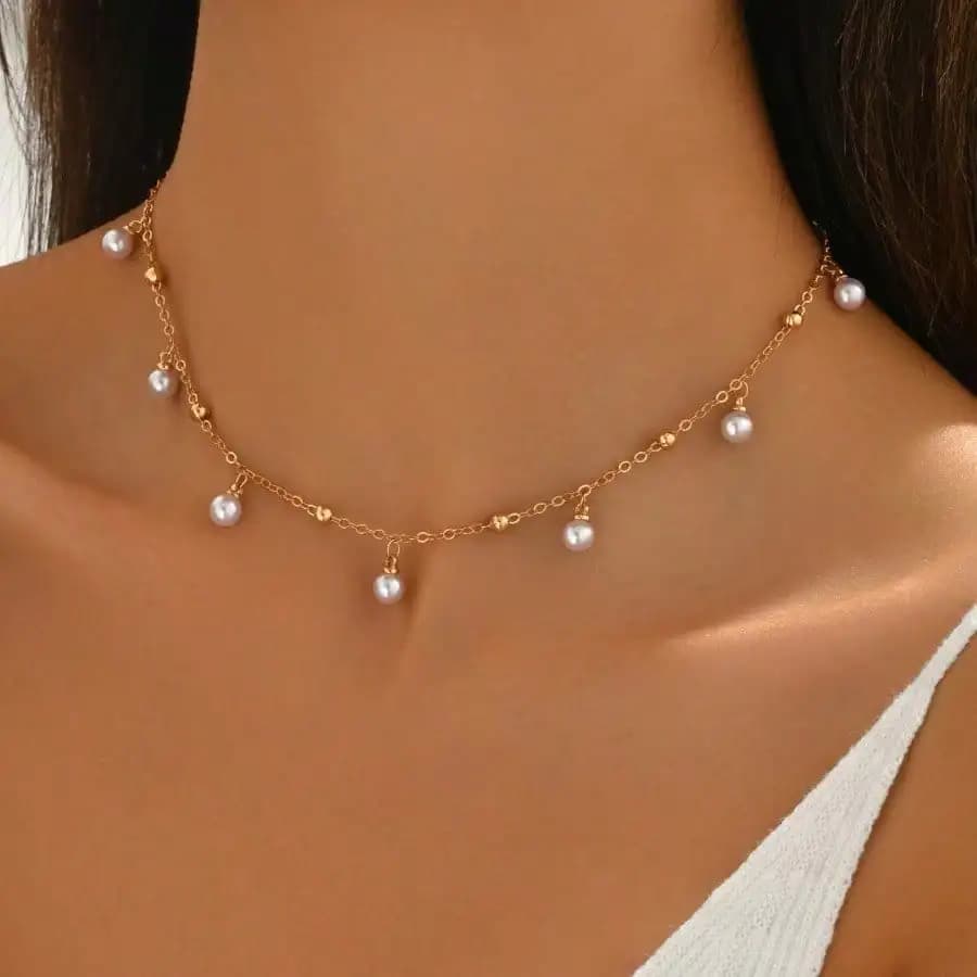 Collana girocollo da donna alla moda placcata oro con perle francesi e nappe, catena a clavicola con perle pendenti, gioielli alla moda, regalo per lei