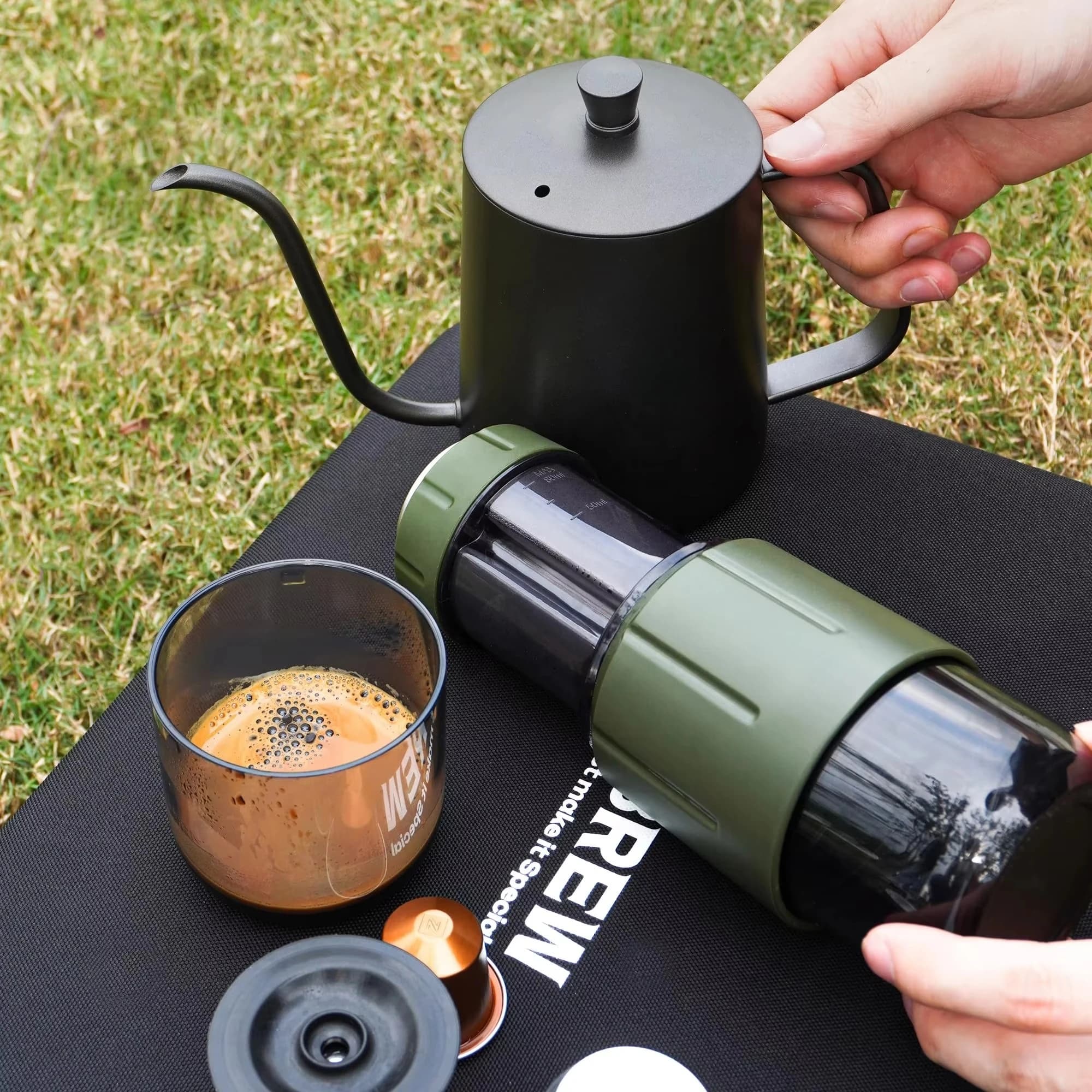 Hot Sale Portable Manual Plastic Espresso Machine Travel Capsule Mini H4D Hand-Pump Coffee Maker