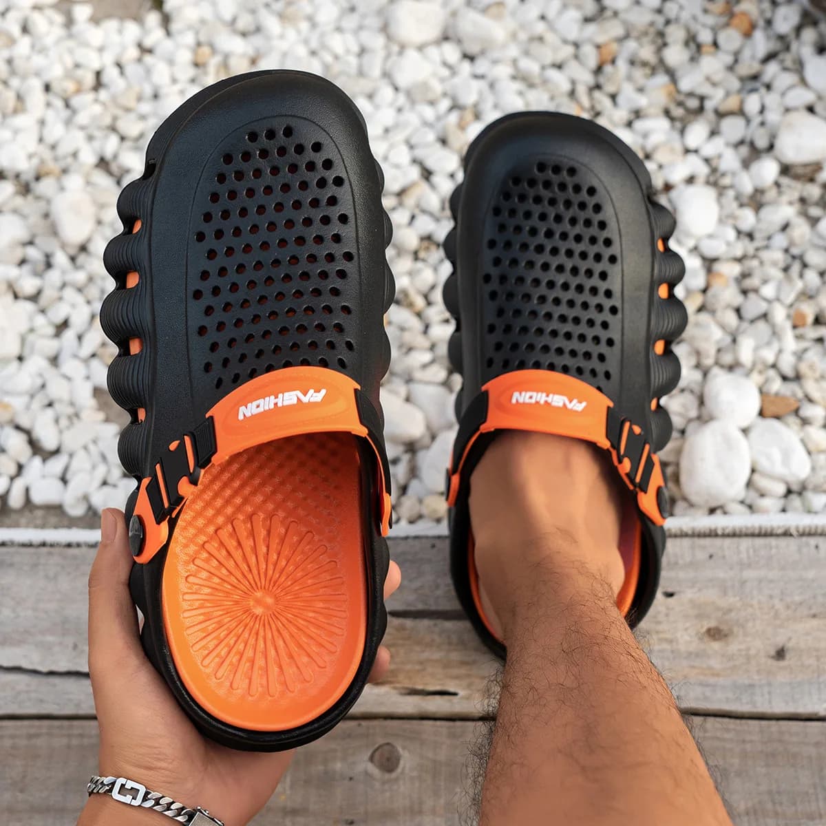 Men's Lightweight Cushioned EVA Clogs Ventilated Non Slip Water Shoes Summer Outdoor Beach Pool Garden Sport Casual Slippers