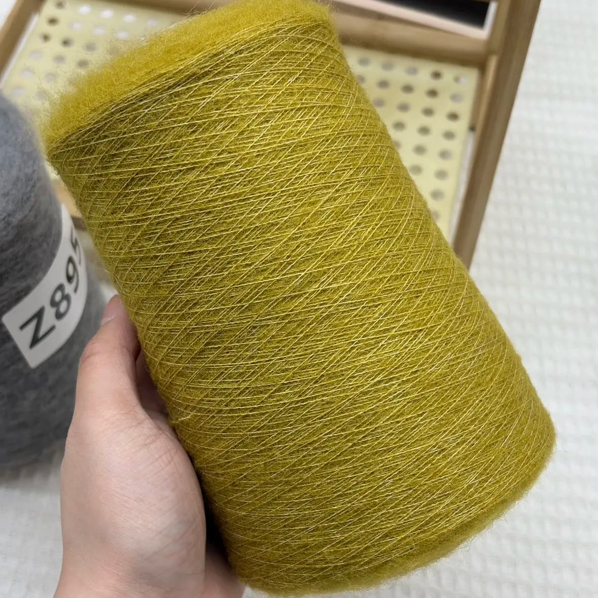 250g Filato delicato sulla pelle e morbido, misto cashmere e mohair per uncinetto e lavoro a maglia, filati per borse, abbigliamento e bambole.