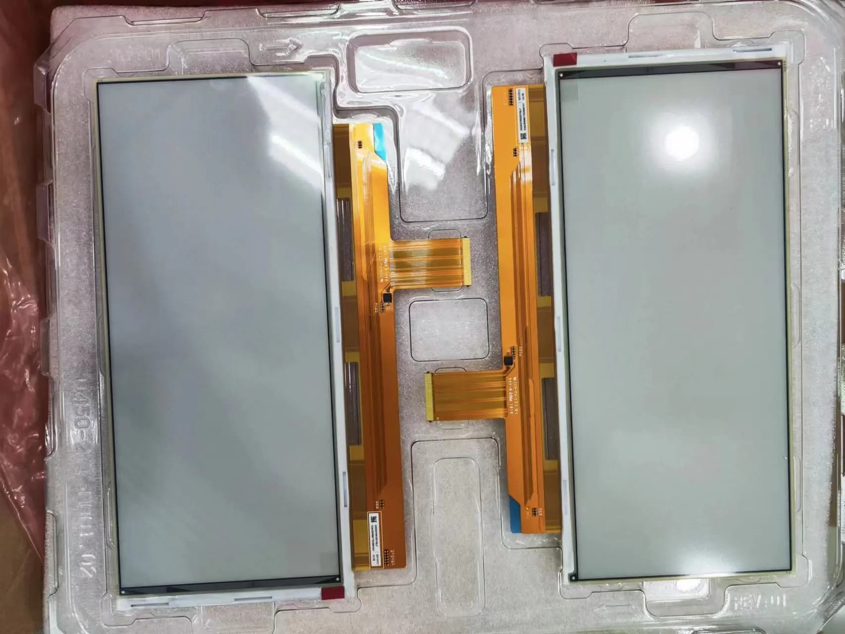 Nuovo schermo Eink ED113TC1 da 11.3 pollici 2400x1034 230PPI Display EPD