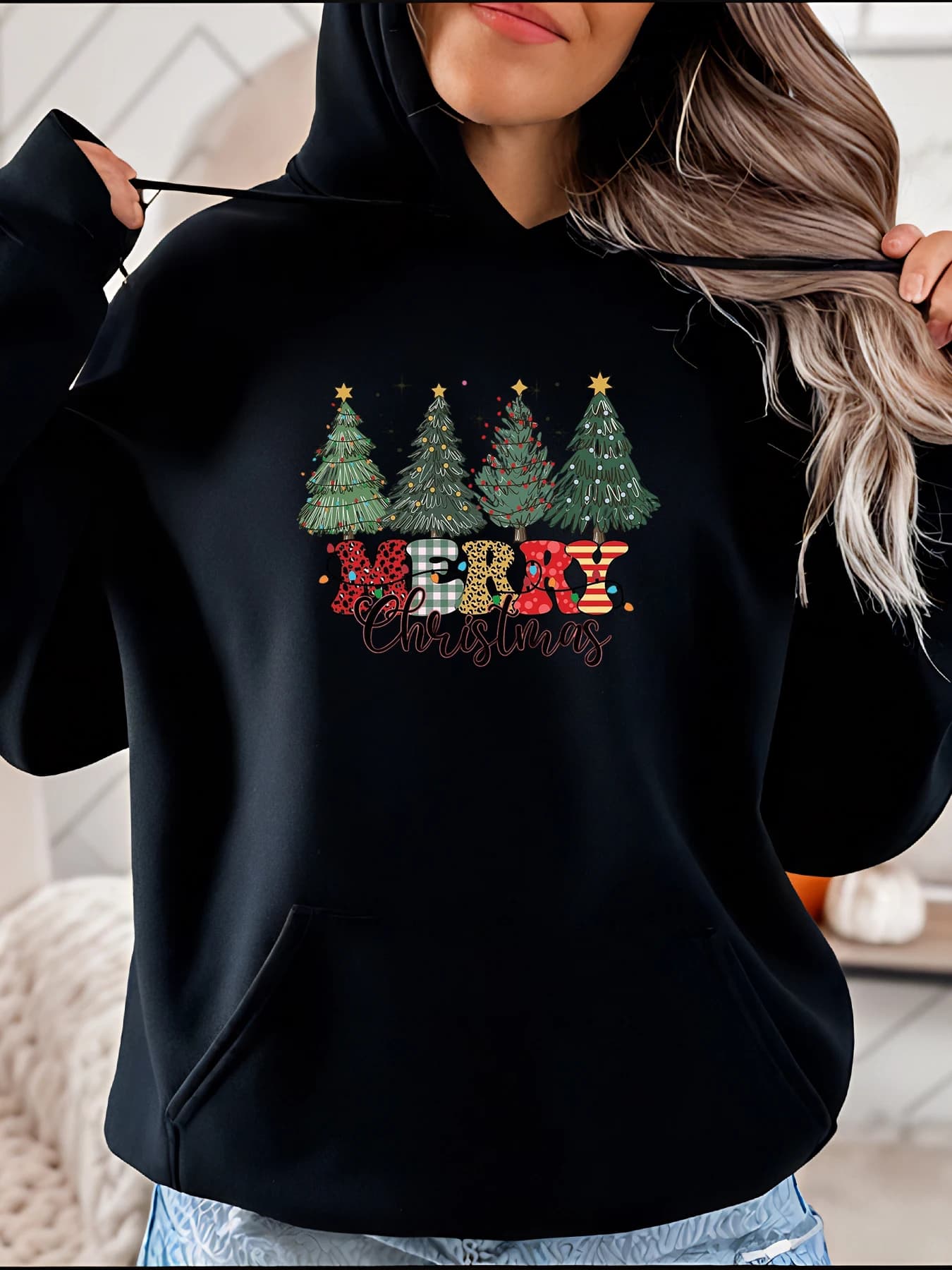Felpa con cappuccio con stampa albero di Natale, design festivo casual, abbigliamento da vacanza da donna