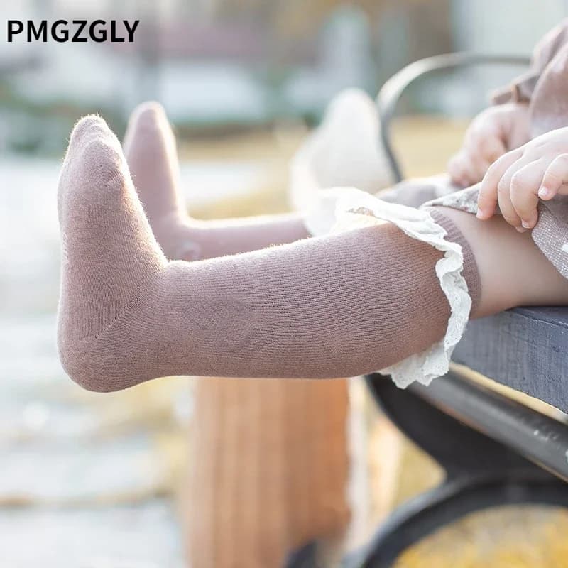 Calzini per Bambini in Cotone Pettinato Tinta Unita, Calze Alte per Neonati con Doppia Cucitura, Accessori con Ali, Calzini a Pile per Bambine