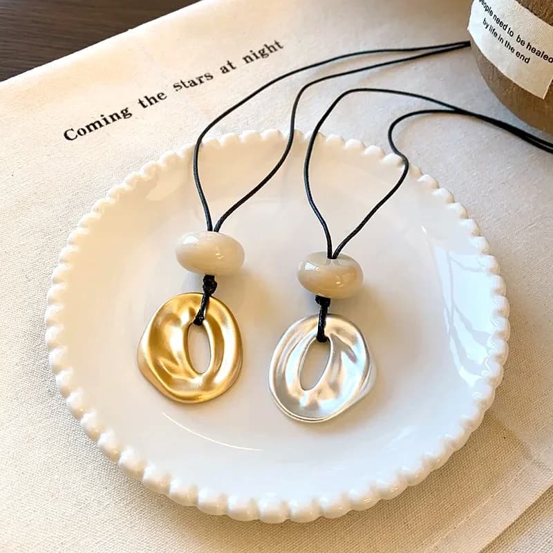 Exquisite Irregular Charm Long Rope Necklace Adjustable Chain Casual All-Match Pendant Jewelry For Ladies Gift