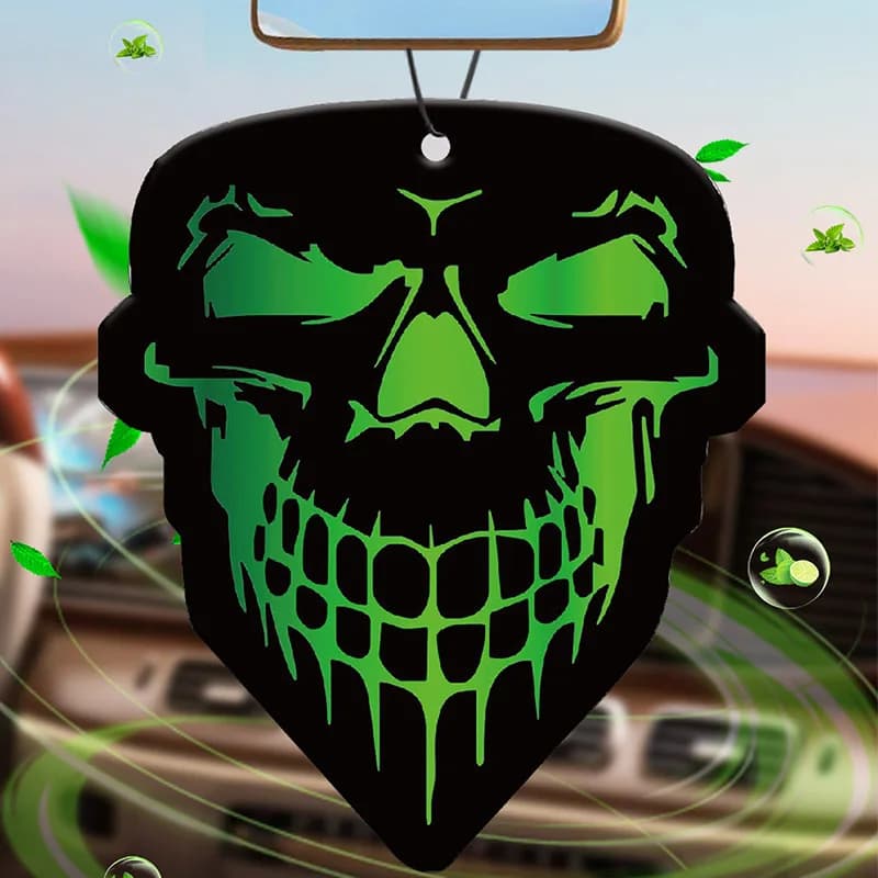 Car perfumer shaped like a skull mask in locomotive style, with long-lasting perfume, to hang.