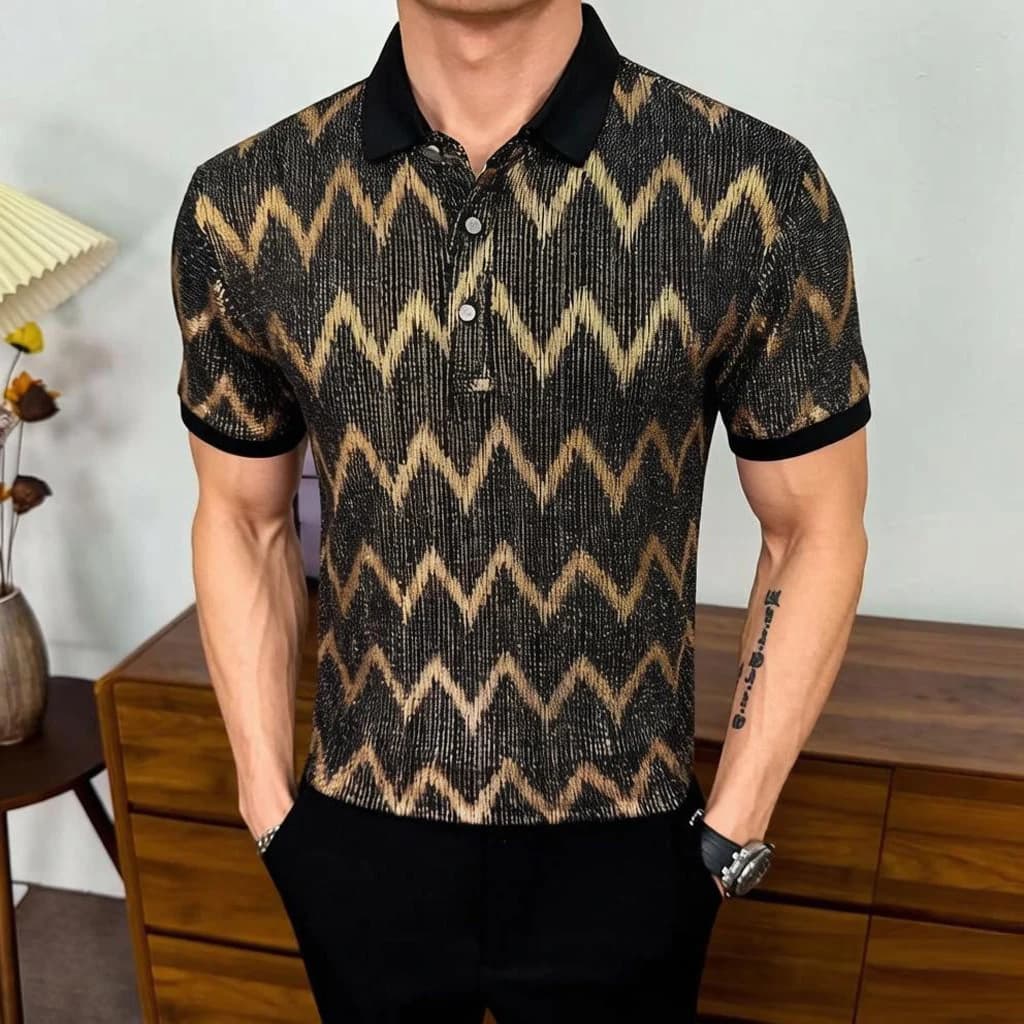Luxury Shiny Golden Wavy Striped Polo Shirts for Man Club Stage Short Sleeve Slim Fit Mens T Shirt Summer Fashion Golf Tee Shirt