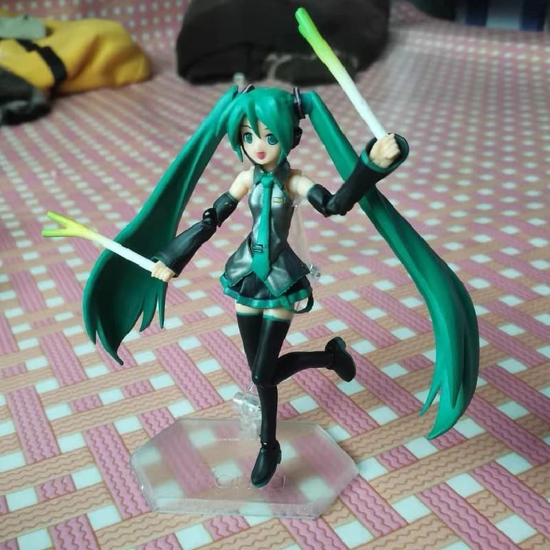 14 centimetri Anime Hatsune Miku Figma 014 Comune Mobile Viso Cambiamento Boxed Doll PVC Action Figure Decorazione Modello Giocattoli Per Bambini Ragazze Regalo