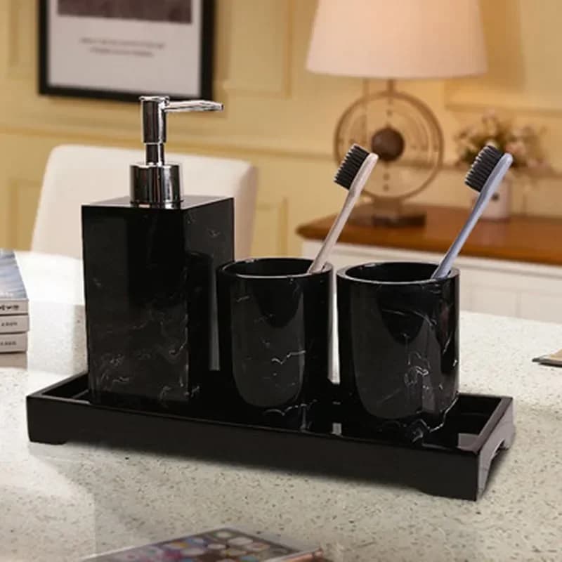 Forniture per il bagno con struttura in marmo Set di accessori per il bagno in resina nera in quattro pezzi con dispenser portaspazzolino portasapone