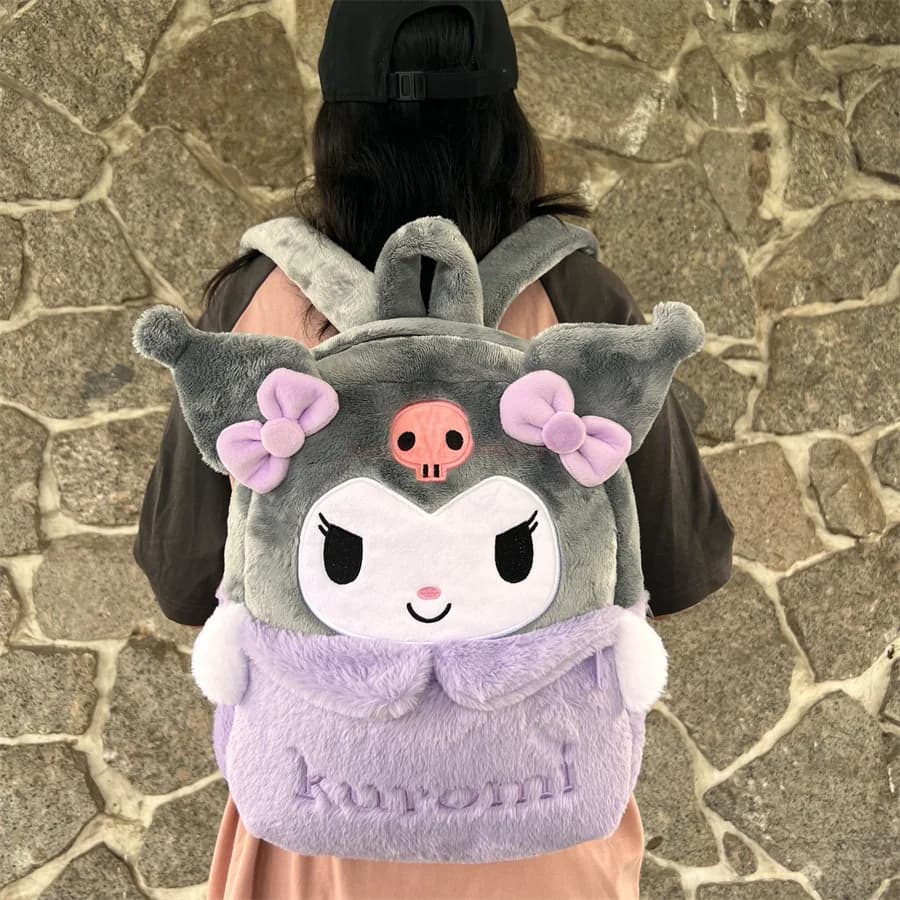 Nuovo Sanrio Cartoon Zaino in peluche adorabile Cinnamoroll Kuromi Girl Heart Grande capacità My Melody Borsa a tracolla Regalo di Natale per bambini