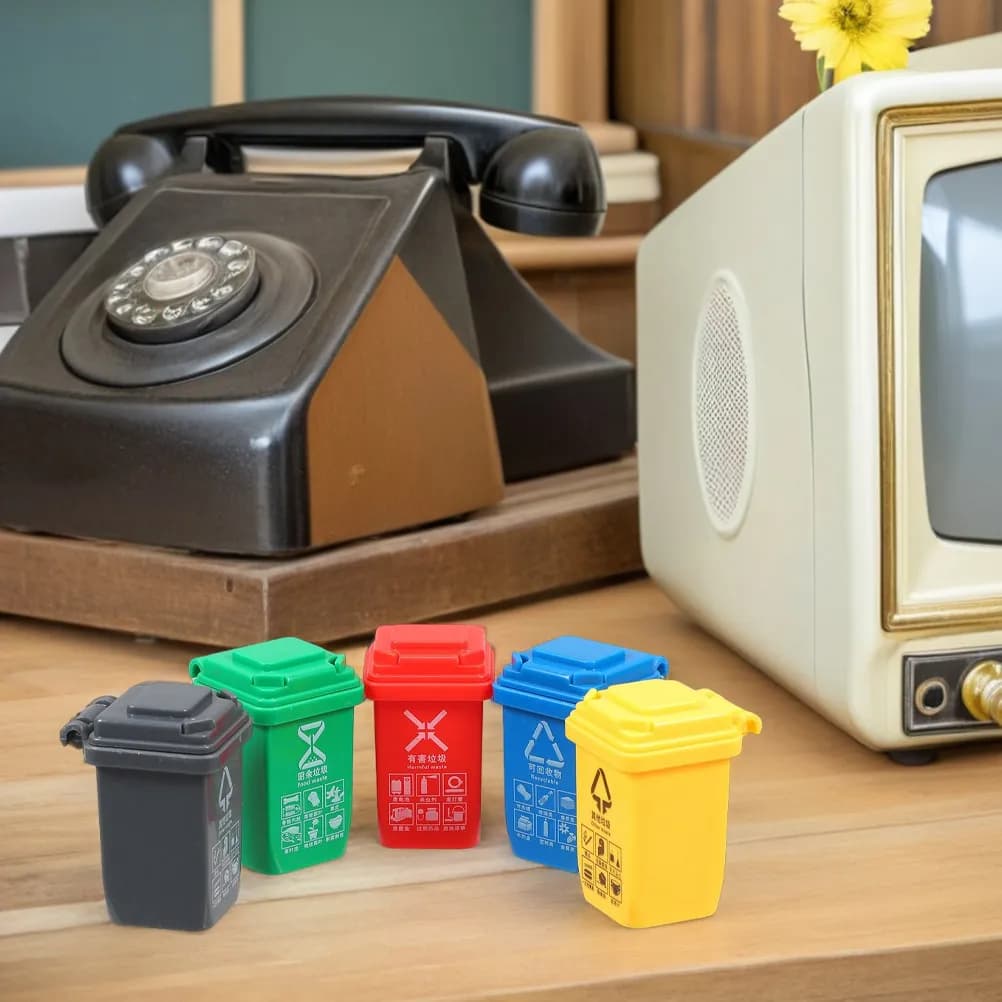 Set di 15 Contenitori per la Raccolta Differenziata per Bambini, Mini Bidoni della Spazzatura Realistici per l'Apprendimento, Decorazione da Scrivania Educativa