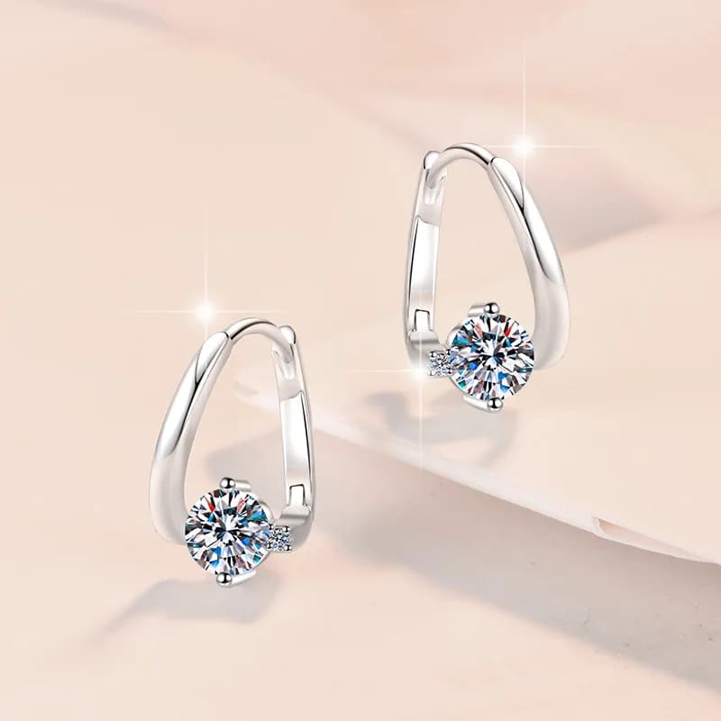 Orecchini a Cerchio Rotondi alla Moda per Donna, Moissanite 0,5CT in Platino PT950 - Eleganti Cerchi Rotondi, Brillantezza 0,5CT, Regalo Sorpresa di Compleanno
