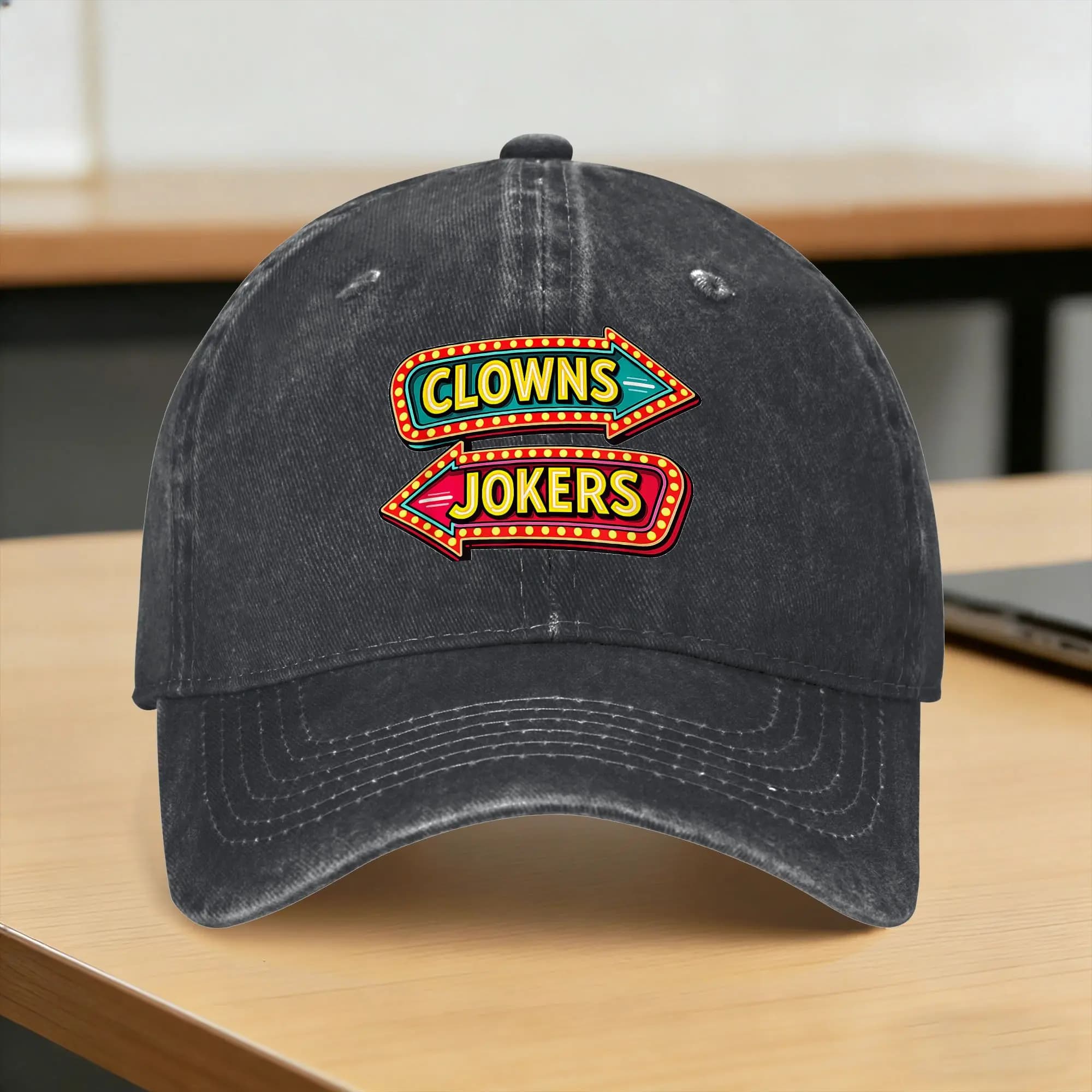 Cappellino da Baseball Lavato con Freccia Divertente 'Clowns a Sinistra, Joker a Destra', Cappello Trucker Primaverile Unisex per Adolescenti, Snapback