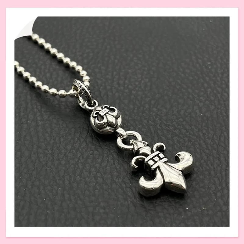 Collana Trendy con Ciondolo a Fiore Stile Scout, Unisex, Effetto Invecchiato, Catena per Maglione Hip Hop Punk
