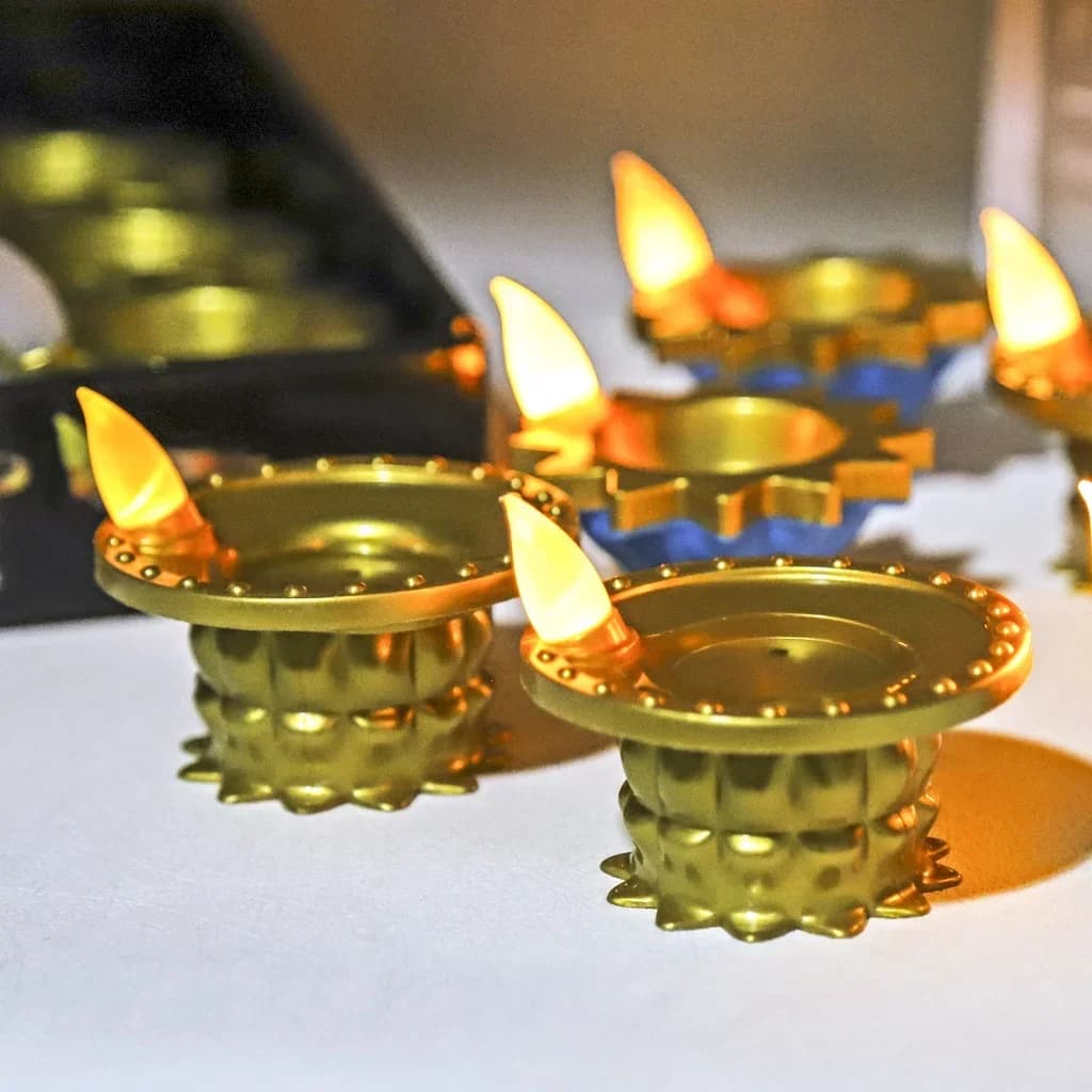 Lampada a candela a LED simulazione Diwali Deepavali candela decorativa piccola decorazione galleggiante lampada a olio galleggiante sull'acqua luce da tè a LED