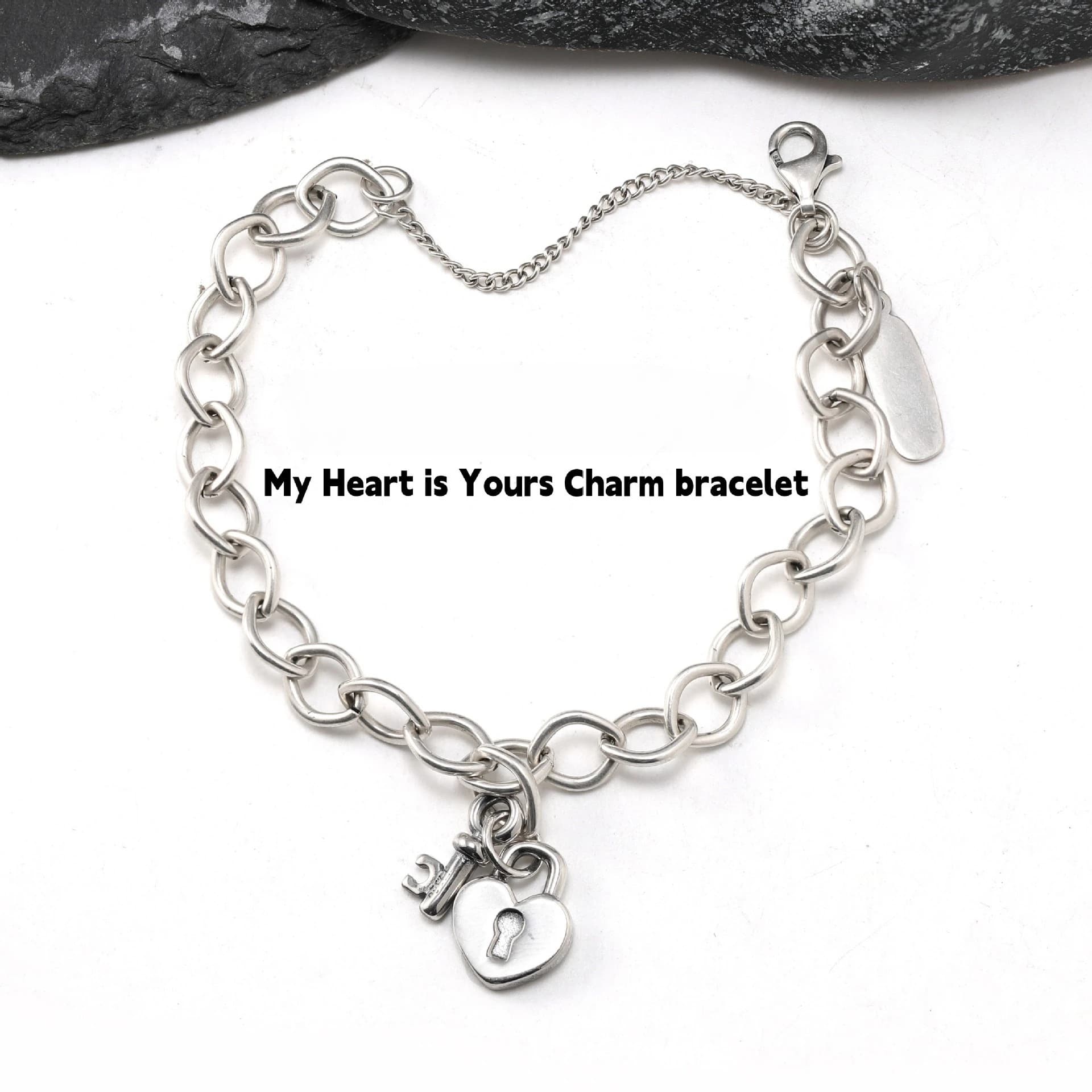 S925 Silver "My Heart Is Yours" Lock & Key Charm Bracelet, Romantic Commemorative High Sense Fashion Jewelry 2026