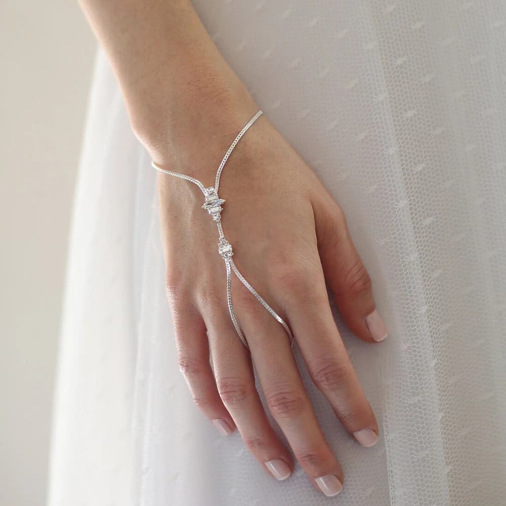 XSBODY zircone quadrato dito braccialetto catena accessori per le mani da sposa Design semplice Dubai cristallo schiavo catena gioielli fatti a mano Prom