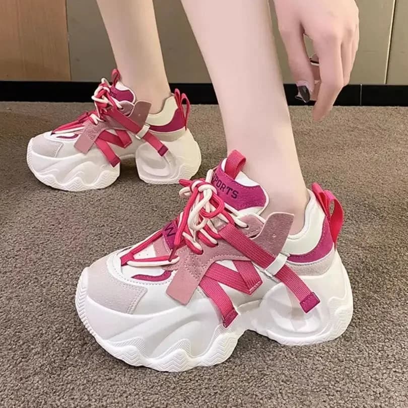 Women's Retro Chunky Sneakers 2025 Spring Collection Breathable Mesh Upper Thick sole Perfect for School Daily Wear​