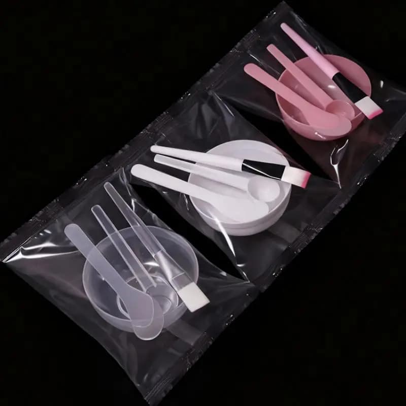 New 4Pcs DIY Facemask Mixing Tool Kit Facial Mask Bowl Stick Spatula Silicone Soft Face Brushes Spoons