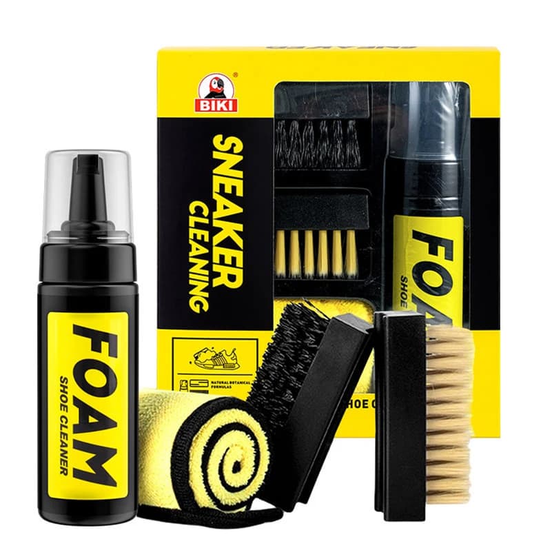 Pulizia rapida Correggi macchie fresche Logo personalizzato Kit di pulizia per scarpe da ginnastica da 150 ml con spazzola