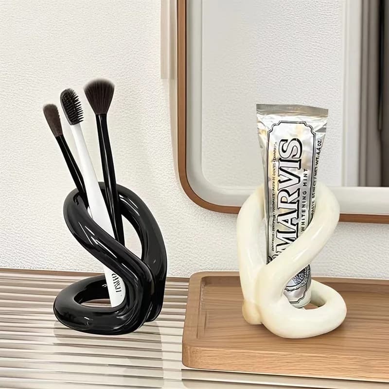 Ins modern and casual series of ceramic brush holders pair bathroom toothbrush decorative