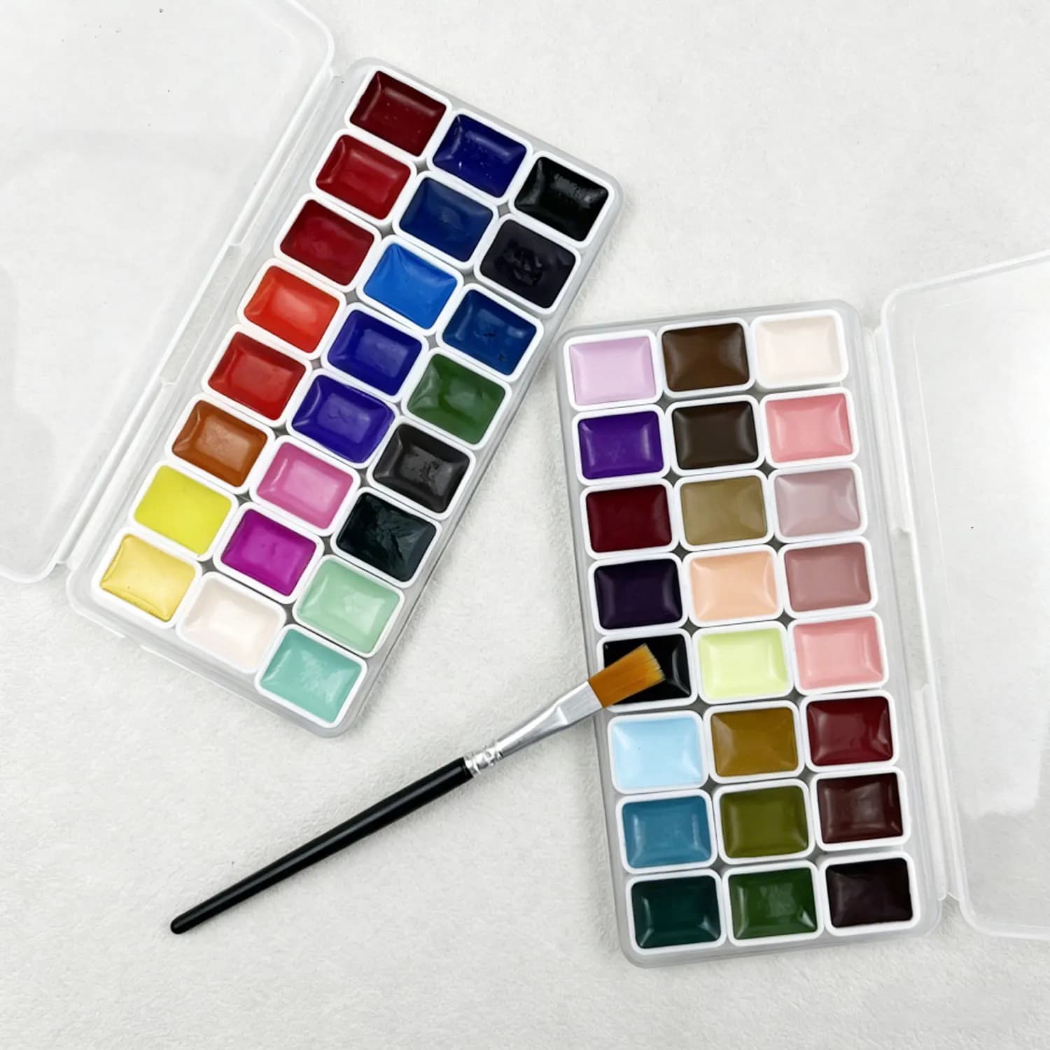 Premium Watercolor Set with 24 Vibrant Colors, Solid Watercolor Paints for Art Creation, Calligraphy, Nail Art and DIY Craft