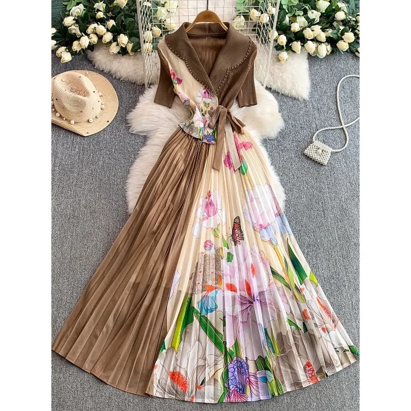 2025 Abito elegante con colletto a pieghe Miyake di fascia alta Abito da donna con cinturino in vita con giunture Gonna a pendolo pieghettata stampata