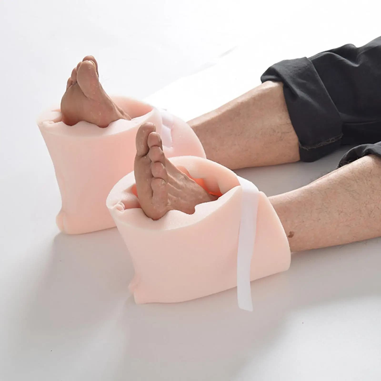 2 Pezzi Protezione per il Tallone Riempito in Spugna Morbida Confortevole Traspirante Protezione della Caviglia Cuscino di Supporto per il Piede per Anziani Ulcer Piedi Piastre