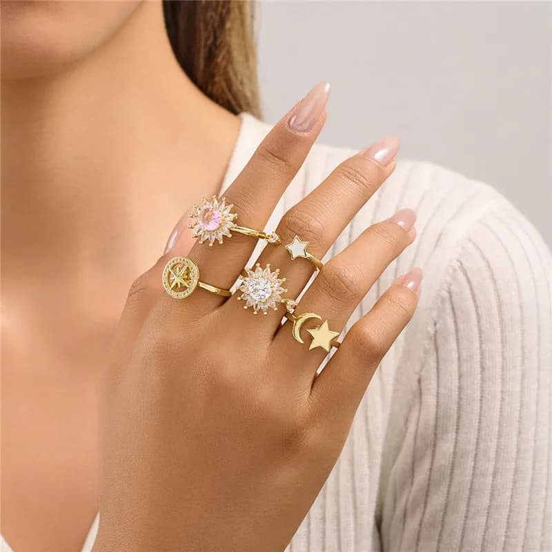 Anello geometrico antistress Ansia Fidget Spinner per le donne Fiore Stella Knuckle Gioielli Ragazze che ruotano liberamente Accessori Regali