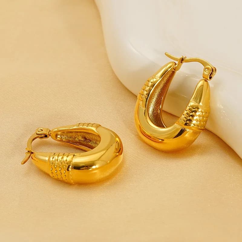 Orecchini in Acciaio al Titanio Stile Semplice e alla Moda, Orecchini Ovali di Lusso Placcati in Oro Vero per Donne