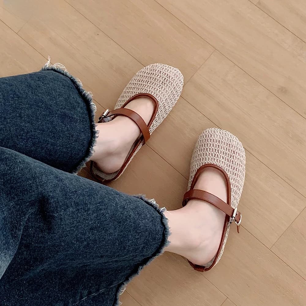 Sandali alla moda con cinturino sottile e fondo piatto, da donna, estivi, per esterni, con rete a maglie, traforati, slip-on, traspiranti