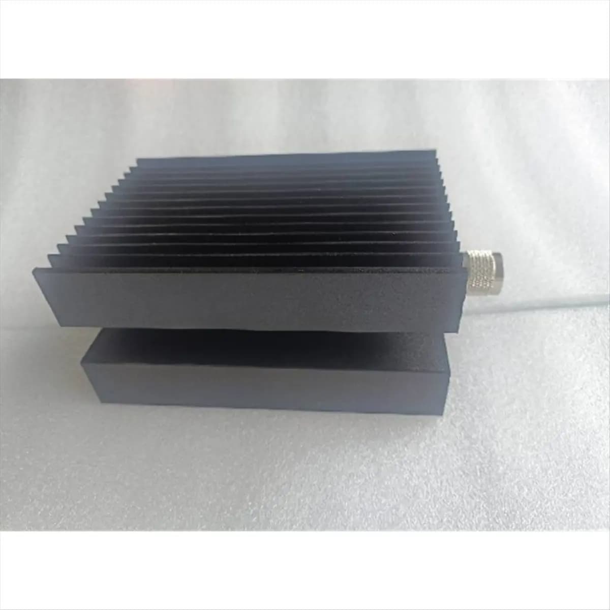 A64I Per carico fittizio da 100 W DC-520 MHz Walkie Talkie Radio a onde corte Carico 50 ohm, carico fittizio maschio UHF
