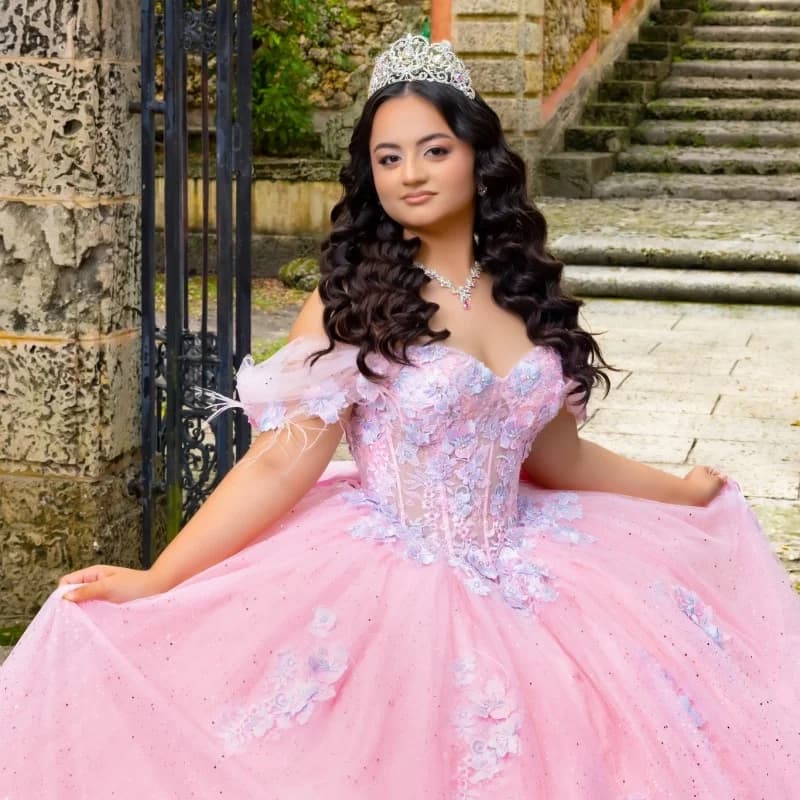 Abito Quinceanera rosa lucido Pizzo glitter Decal Fiore 3D Coda lunga Fiocco Abiti da 15 Quinceanera Personalizza
