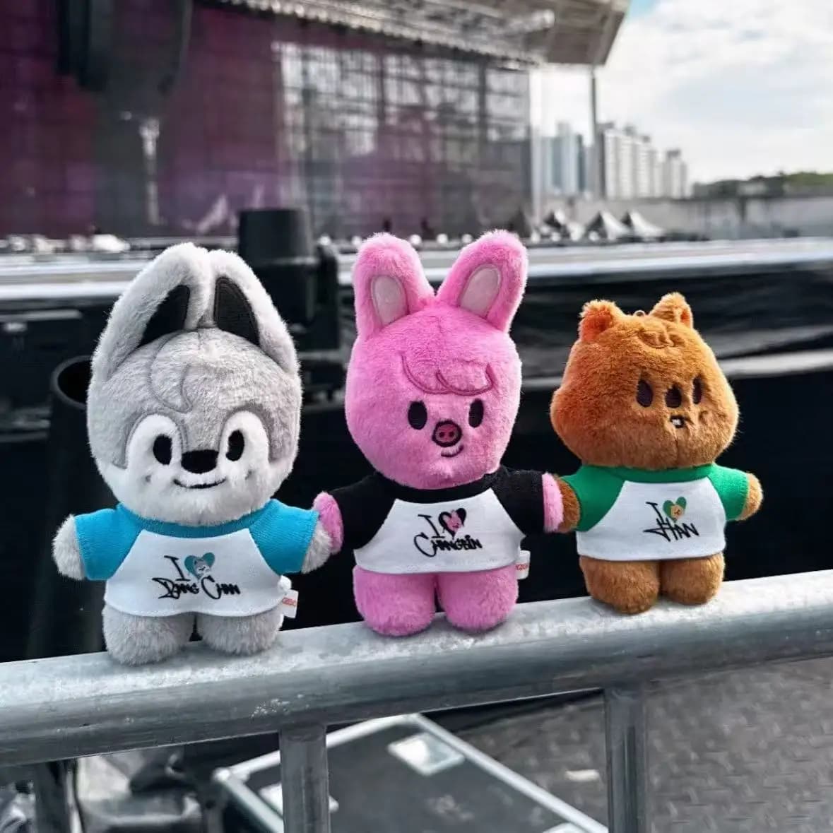 SKZOO 13 CM NUOVO KPOP Stray Kids DO IT KARMA flash mob Peluche Bambola in piedi posa cartone animato Fan Collection Vacanze regalo carino presente