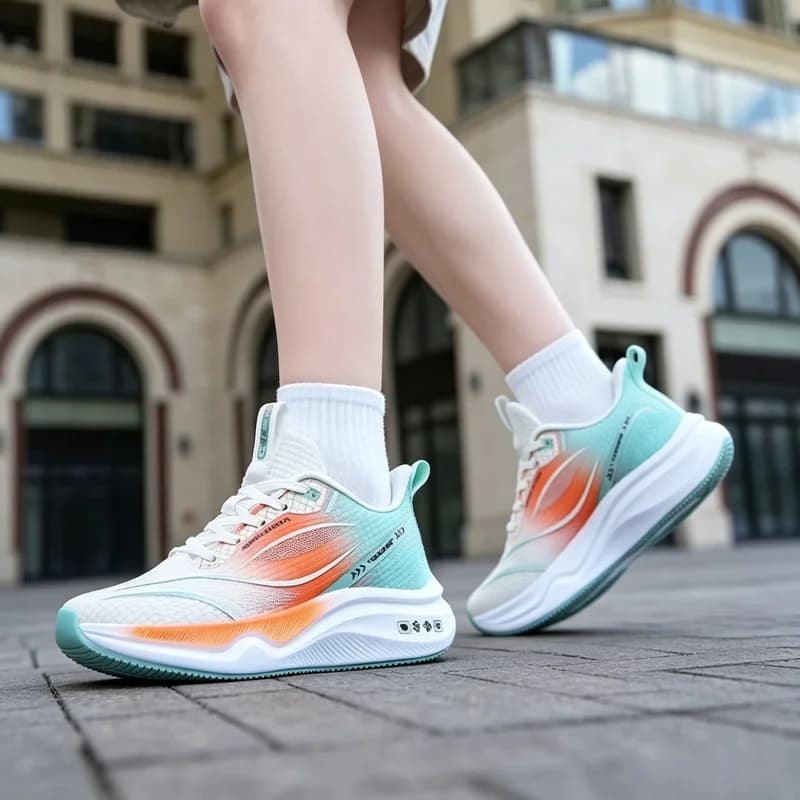 2026 New Men Running Sneakers Summer Shock Absorbing Rebound Cushion Athletic Shoes Student Physical Training Sports Footwear