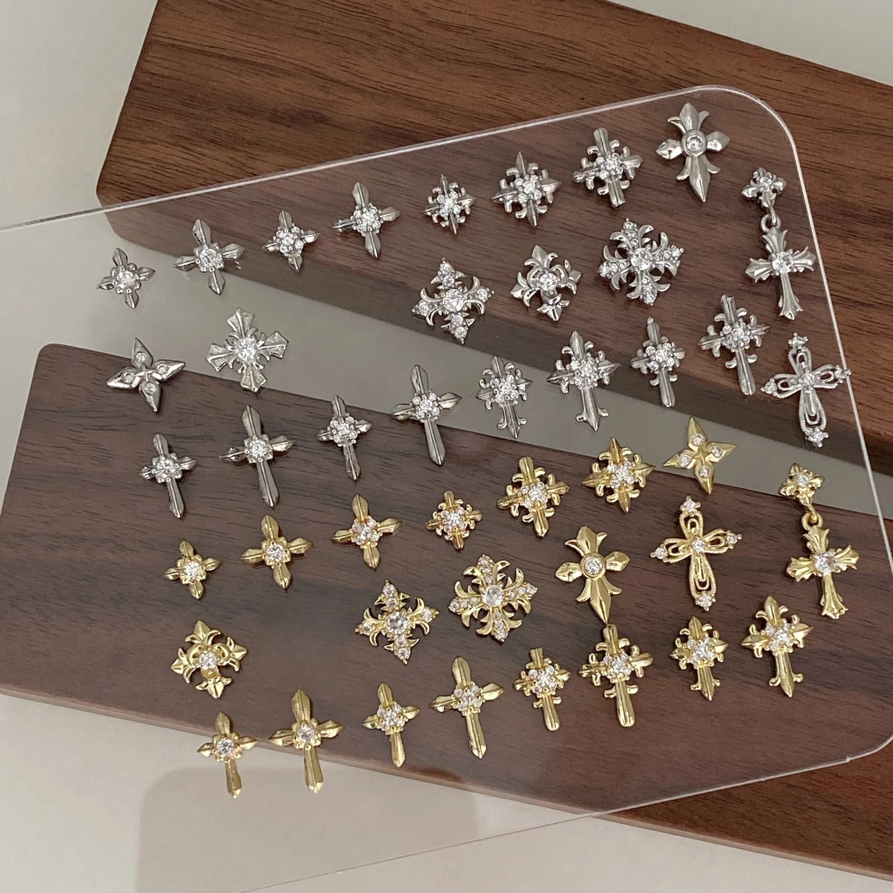 10 PCS Vintage Gothic Y2K Style Metal Cross Nail Art Charms Zircon Rhinestone Inlaid Punk Gold/Silver 3D Alloy Heart Cross Nail