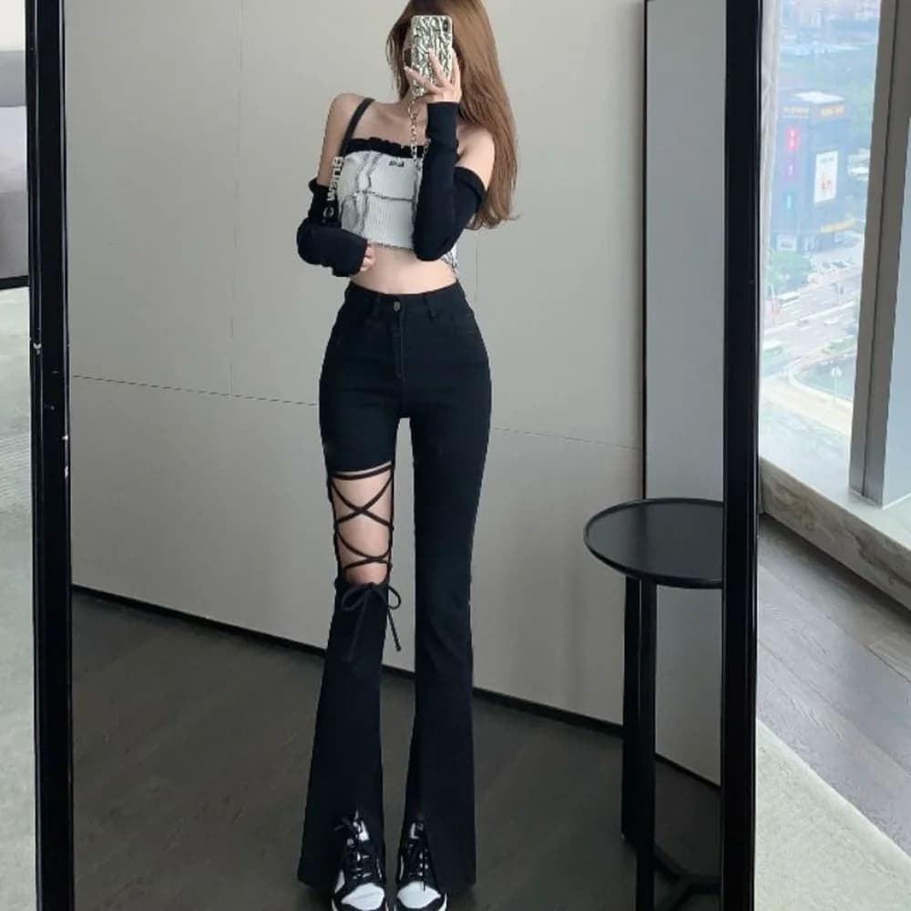 Pantaloni svasati per le donne Leggings Skinny strappati Sexy Vintage Denim pantaloni estivi da donna Bell Bottom Jeans donna Black Trend Hot