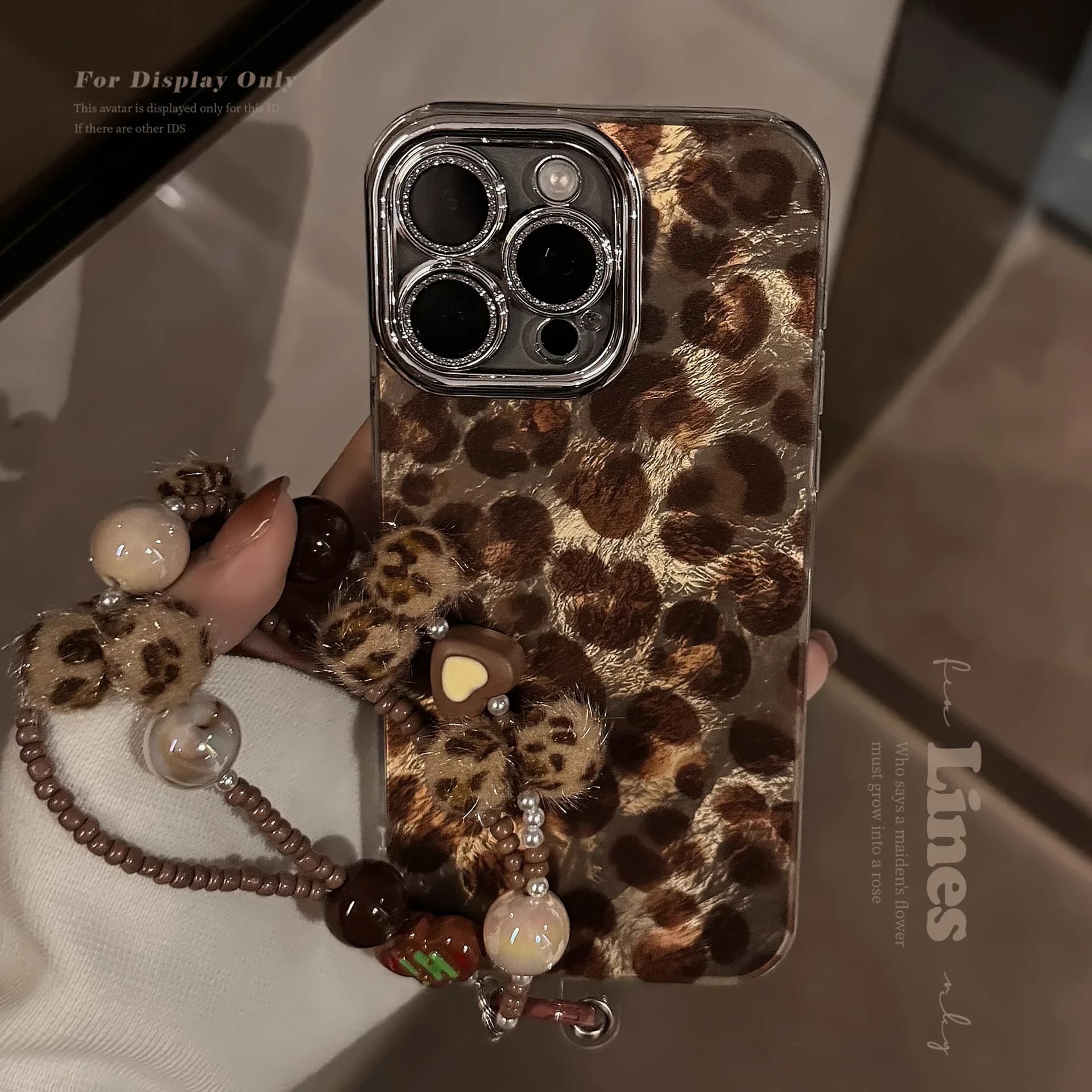 Custodia per Telefono di Lusso con Stampa Leopardata e Cordino per iPhone 11 12 13 14 15 17 Pro Max XS XR Plus, Pellicola Glitterata per Obiettivo, Cover Antiurto
